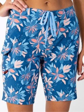 Maui Rippers Women’s Floral 9” Swim Board Shorts in Teal & Coral